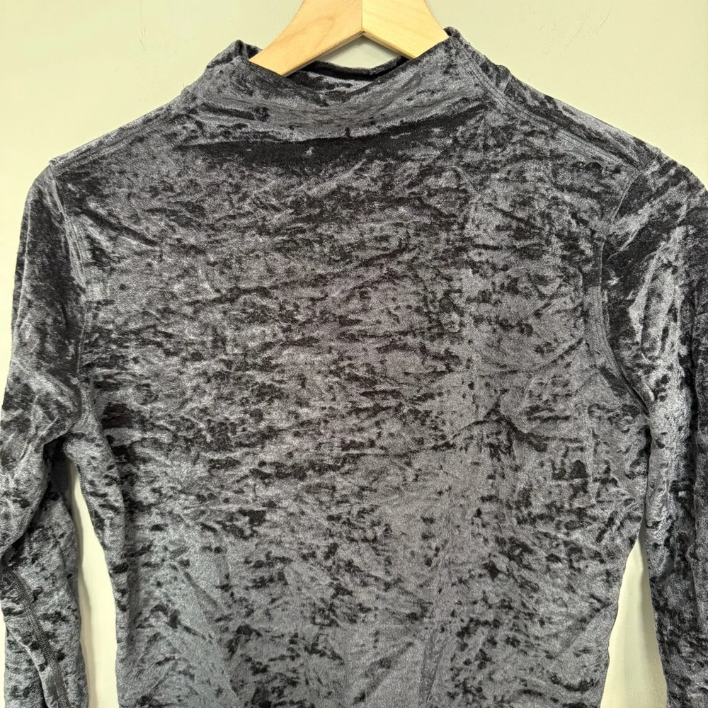 Lululemon All Aligned Mock Neck Top in Crushed Velvet‎ Size 10 W3EBTS